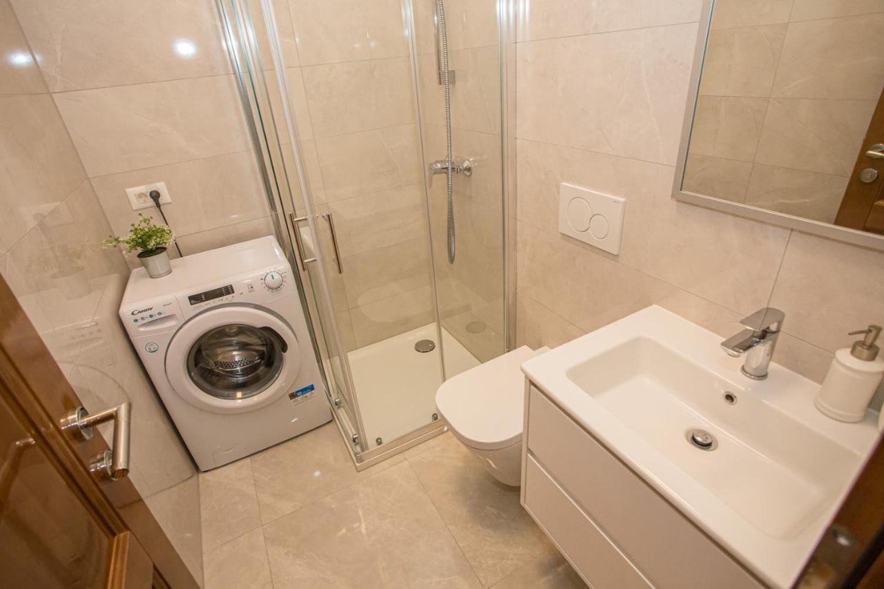 Holiday Home Camellia Πόρετς Εξωτερικό φωτογραφία