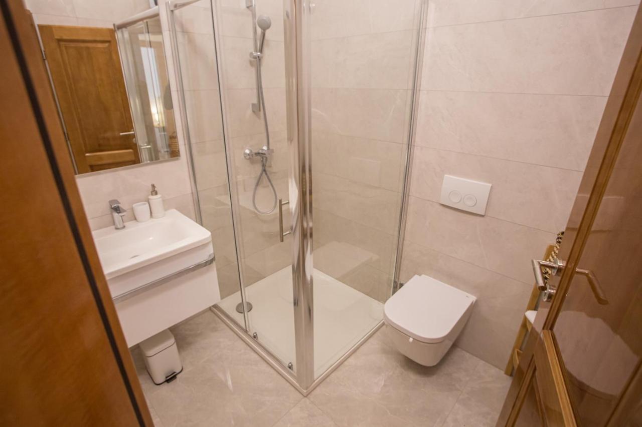 Holiday Home Camellia Πόρετς Εξωτερικό φωτογραφία