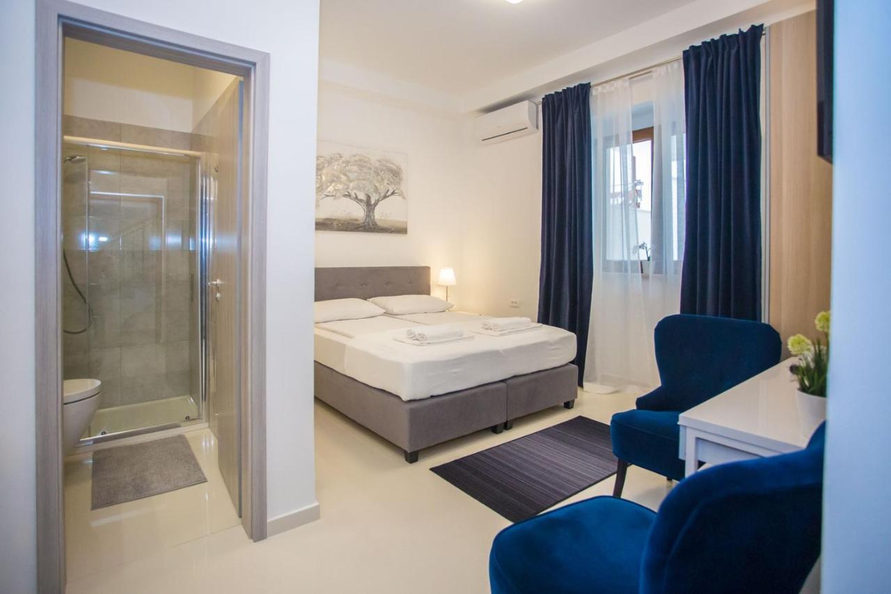 Holiday Home Camellia Πόρετς Εξωτερικό φωτογραφία